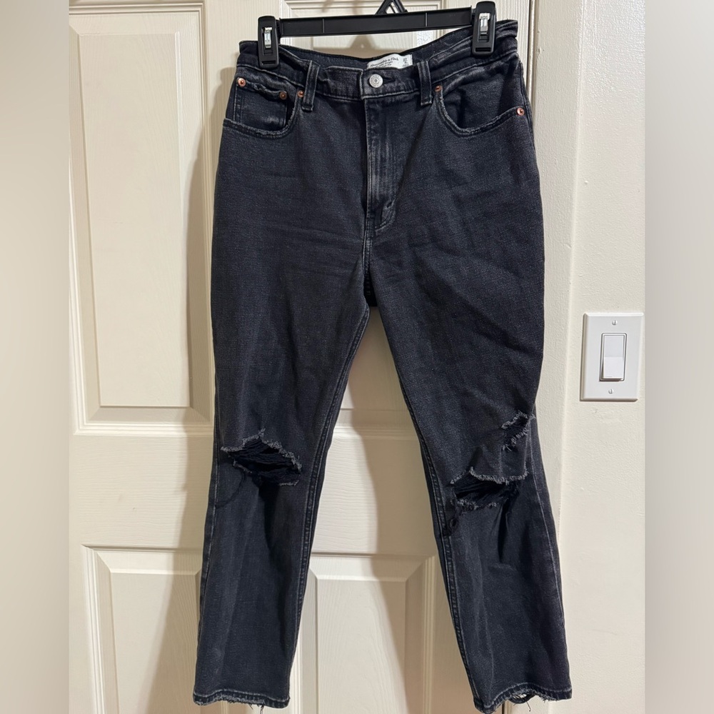 Abercrombie & Fitch Black Distressed Ripped Jeans Size 4